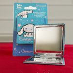 Specchio tascabile classico e ingranditore Cinnamoroll